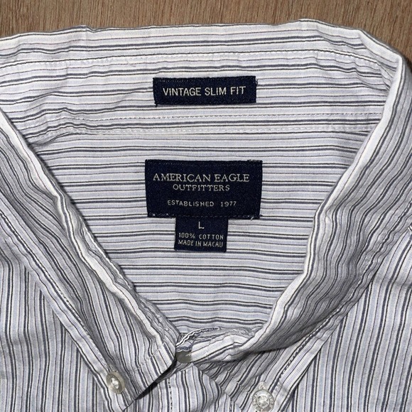 American Eagle Shirt Mens Large Vintage Fit Blue Striped Long Sleeve‎ Button Up - Picture 3 of 6